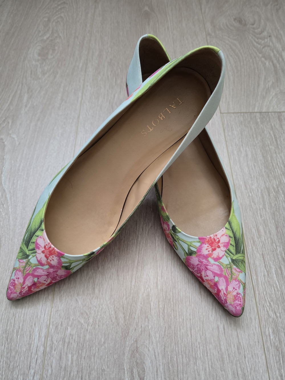 Talbots Leather-Fabric Pink & Green Floral Pointed-Toe Kitten Heel Sz 9
